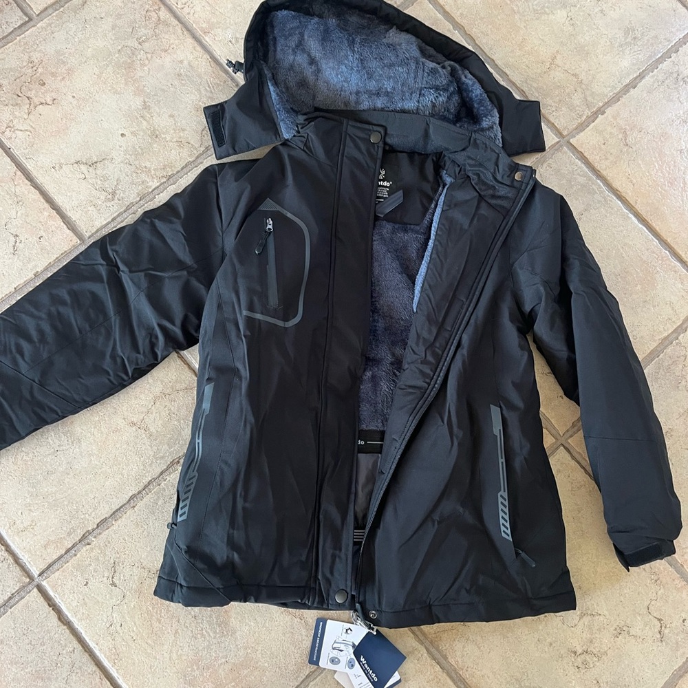 WANTDO NWT Winter Windproof Wearproof Jacket Size medium